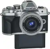 Bol.com Olympus OM-D E‑M10 Mark IV - Systeemcamera + ED 14-42mm EZ lens - Zilver aanbieding