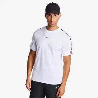 Foot Locker Nike Repeat Heren T-shirts - Wit - Maat: S - Foot Locker aanbieding