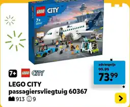 Intertoys LEGO CITY passagiersvliegtuig 60367 aanbieding