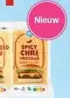 Albert Heijn AH Cheddar gekaramelliseerde ui of Spicy chili, 120 g aanbieding