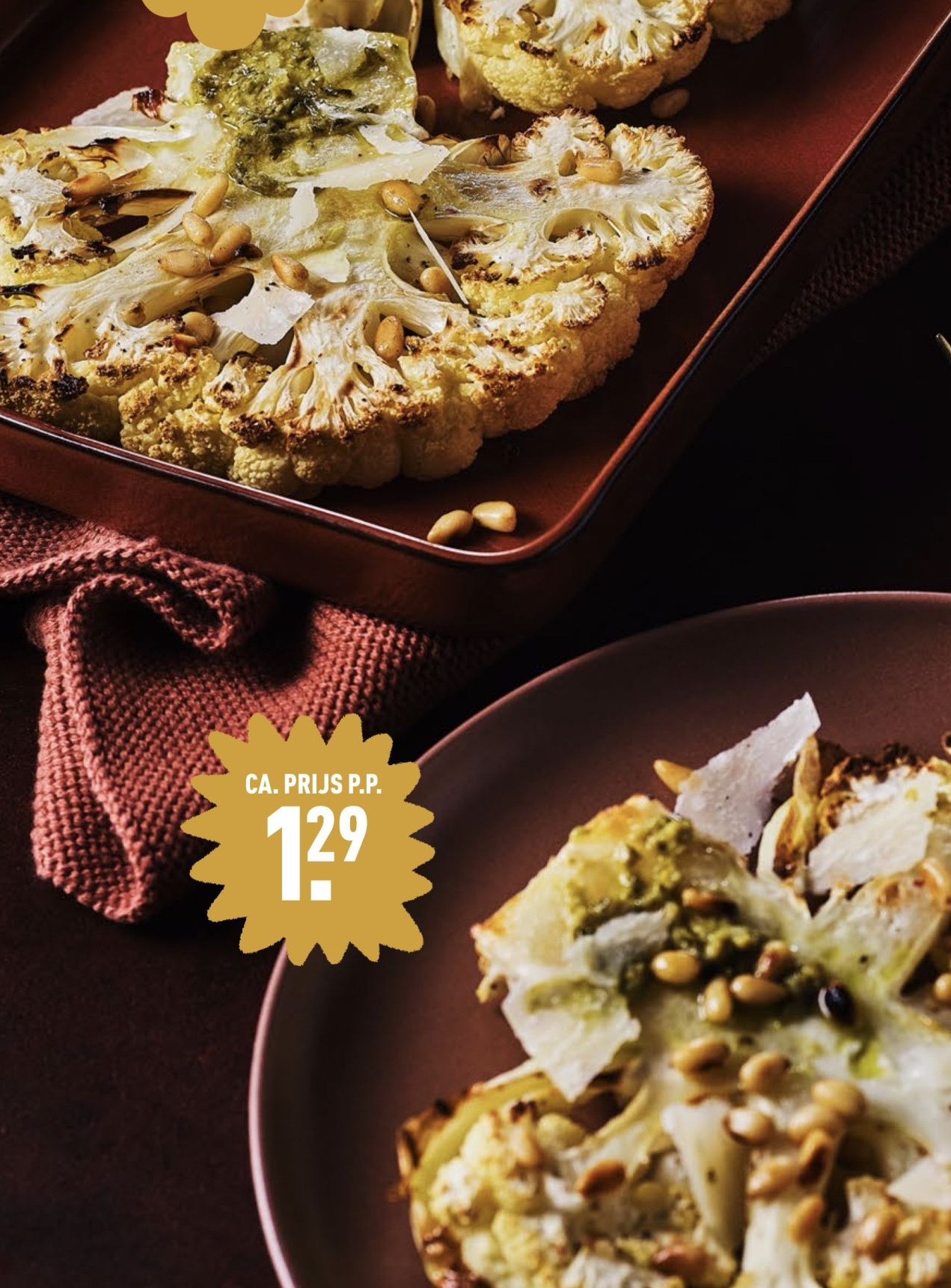 Bloemkoolsteaks met groene pesto, Parmezaan en piinboompitte aanbieding