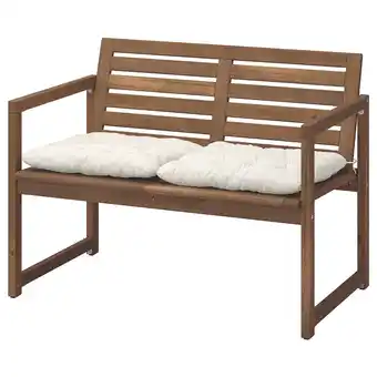 IKEA NÄmmarÖ Bank met rugleuning en kussens, lichtbruin gelazuurd/kuddarna licht grijsbeige aanbieding