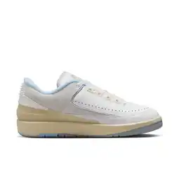 Foot Locker Jordan Retro 2 Low Dames Schoenen - Wit - Maat: 38.5 - Leer - Foot Locker aanbieding