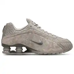 Foot Locker Nike Shox Dames Schoenen - Grijs - Maat: 36 - Plastic - Foot Locker aanbieding