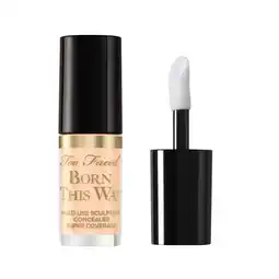 Douglas Too Faced Born This Way Super Coverage Concealer Travel Size aanbieding
