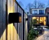 Bol.com Solar wandlamp buiten - Tuinverlichting op zonne energie - up down aanbieding