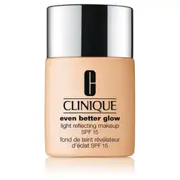 Douglas Clinique Even Better Even Better Glow Light Reflecting Makeup SPF15 aanbieding