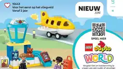 LEGO 10443 Voor het eerst op het vliegveld aanbieding