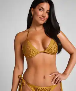 Hunkemoller Hunkemöller Triangel bikinitop Boho Geel aanbieding