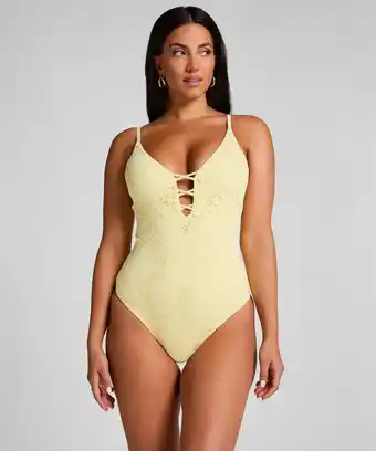 Hunkemoller Hunkemöller Gehaakt badpak Geel aanbieding