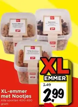 Vomar Voordeelmarkt XL-emmer met Nootjes aanbieding