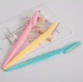 Bol.com Wenkbrauw Scheermesje - Gezicht Scheermes - Eyebrow Razor - Dames/Heren aanbieding