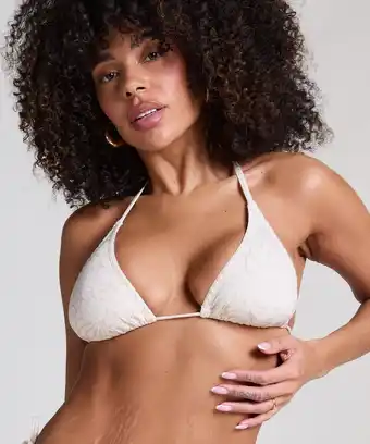 Hunkemoller Hunkemöller Triangel bikinitop Caicos Beige aanbieding