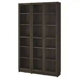 IKEA Een billy boekenkast in donkerbruin met glazen deuren, met meerdere planken voor opslag aanbieding