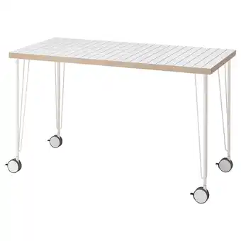 IKEA Lagkapten wit tafelblad met symmetrisch vierkant patroon op witte haarspeldpoten met zwenkwielen aanbieding