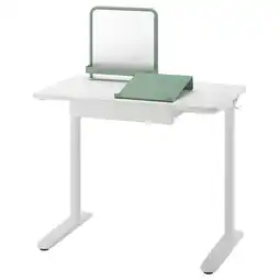 IKEA Relatera bureau in wit met groen magneetbord en lade. Moderne, rechthoekige vorm, met strakke lijnen aanbieding