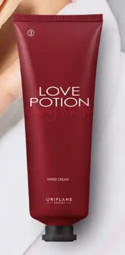 Oriflame Love Potion Cherry On Top Hand Cream aanbieding
