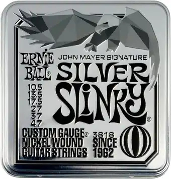 Amazon Ernie Ball John Mayer Silver Slinky Nikkel Wound Elektrische Gitaarsnaren 3 Pack Tin 10,5-47 Gauge aanbieding
