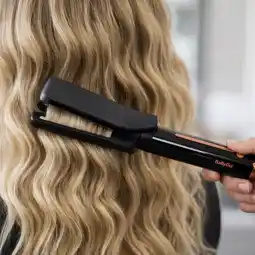 Action BaByliss 9000 Cordless Waver krultang aanbieding