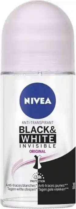 Bol.com NIVEA Deodorant Roller Invisible For Black & White Clear - 50 ml aanbieding