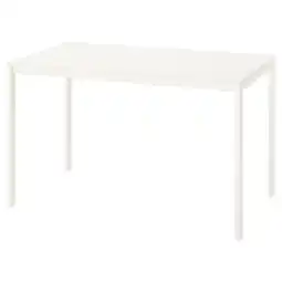 IKEA Een witte, vierkante ikea vihals tafel met een minimalistisch design en gepoedercoate metalen poten aanbieding