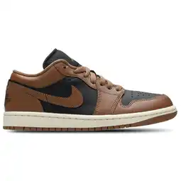 Foot Locker Jordan 1 Low Sneakers Dames - Grijs - Maat 36.5 - Leer, Synthetisch aanbieding