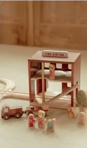 Babypark Little Dutch brandweerstation aanbieding