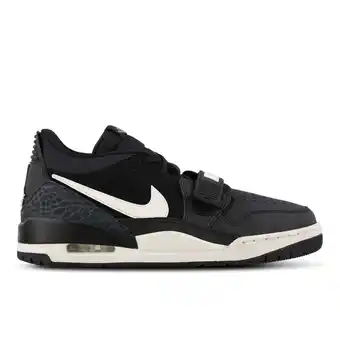 Foot Locker Jordan Legacy 312 Sneakers Heren - Zwart - Maat 41 - Leer aanbieding