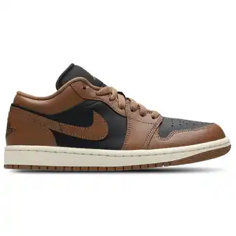 Foot Locker Jordan 1 Low Sneakers Dames - Grijs - Maat 40.5 - Leer, Synthetisch aanbieding