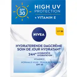 Jumbo NIVEA Hydraterende Dagcrème SPF30 - 50ml - Gezichtscreme - Met vitamine E - Normale huid aanbieding