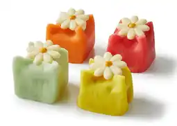 PLUS PLUS Korenlanders Mini marsepeingebakjes aanbieding