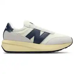Foot Locker New Balance 370 Sneakers Dames - Wit - Maat 36 - Suède aanbieding