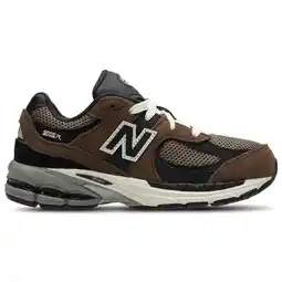 Foot Locker New Balance 2002R Peuterschoenen - Bruin - Maat 30 - Mesh/Synthetisch aanbieding