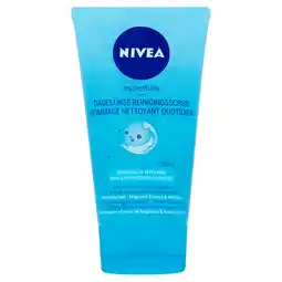 PLUS Nivea Essentials Dagelijkse reinigingsscub aanbieding