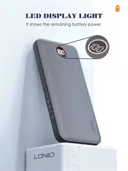 Bol.com PowerBank 10000mAh Ultra Slim Led Digital Display Power Bank P10 aanbieding
