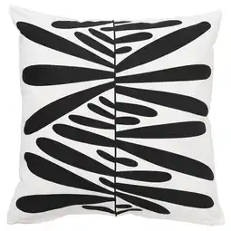 IKEA Majsmott kussen: gedurfd zwart abstract bladontwerp op wit katoenen vierkant kussen aanbieding
