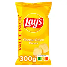 PLUS Lays Chips Cheese Onion aanbieding