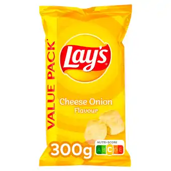 PLUS Lays Chips Cheese Onion aanbieding