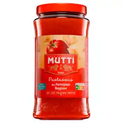 PLUS Mutti Pastasaus Parmigiano Reggiano aanbieding