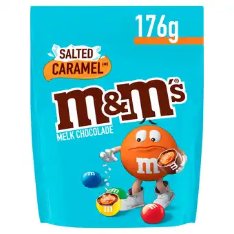 PLUS M&M'S Melk Chocolade Salted Caramel aanbieding