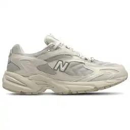 Foot Locker New Balance 725 Sneakers Heren - Beige - Maat 40 - Leer aanbieding
