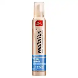 Etos Wella WellaFlex Volume & Repair Ultra Strong Hold Haarmousse 200 ML aanbieding