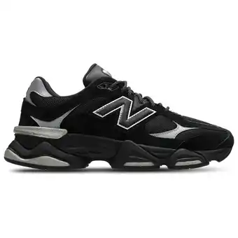 Foot Locker New Balance 9060 Sneakers Heren - Zwart - Maat 41.5 - Suède aanbieding