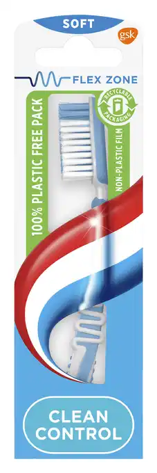 PLUS Aquafresh Tandenborstel clean control soft aanbieding