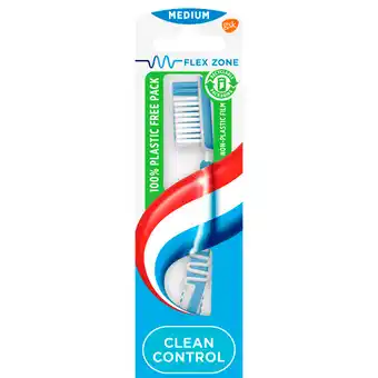 PLUS Aquafresh Tandenborstel clean control medium aanbieding