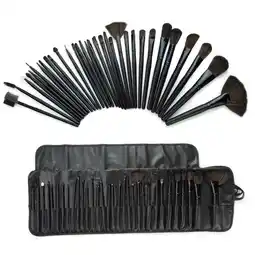 Douglas Technique Pro Technique Pro Complete make-up borstelset met 32 delen aanbieding