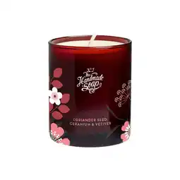 Douglas The Handmade Soap Coriander Seed, Geranium & Vetiver Scented Soy Candle aanbieding