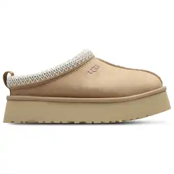 Foot Locker UGG Tazz Sneakers Dames - Beige - Maat 39 - Leer aanbieding