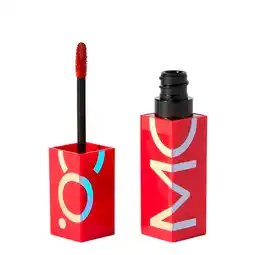Kruidvat MCoBeauty Lip Varnish Iconic Red Liquid Lipstick aanbieding