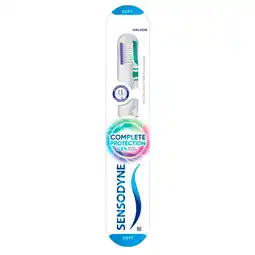 Kruidvat Sensodyne Complete Protection Soft Tandenborstel voor Gevoelige Tanden aanbieding
